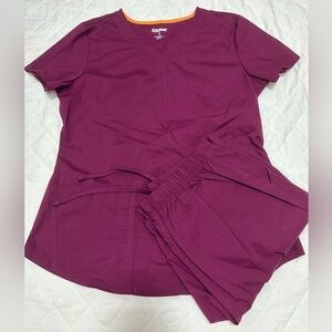 Scrubstar Women's Short Sleeve Top in Deep purple